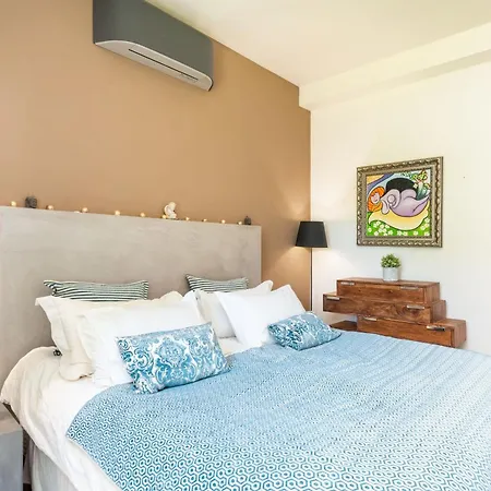 Villa - House With Swimming Pool In A Privileged Environment